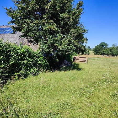 Apartamento Le Champs Des Lievres Beaumont Exterior foto