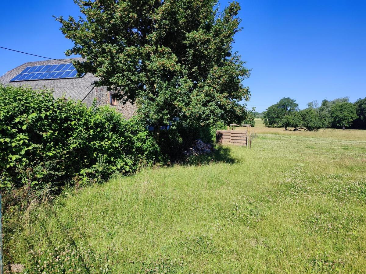 Apartamento Le Champs Des Lievres Beaumont Exterior foto